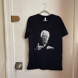 Bernie Sanders tshirt - Unizex sz L